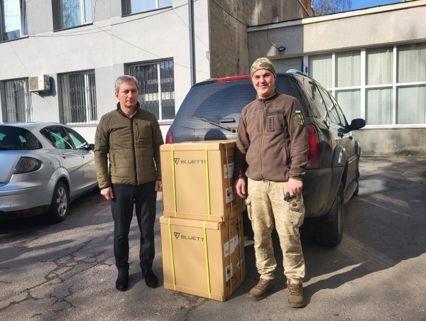 Закуплене за кошти Ковельської громади обладнання передаємо військовим Закуплене за кошти Ковельської громади обладнання передаємо військовим