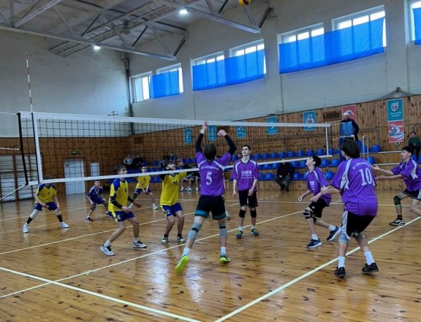 У Ковелі відбувся юнацький волейбольний турнір пам’яті загиблих воїнів У Ковелі відбувся юнацький волейбольний турнір пам’яті загиблих воїнів