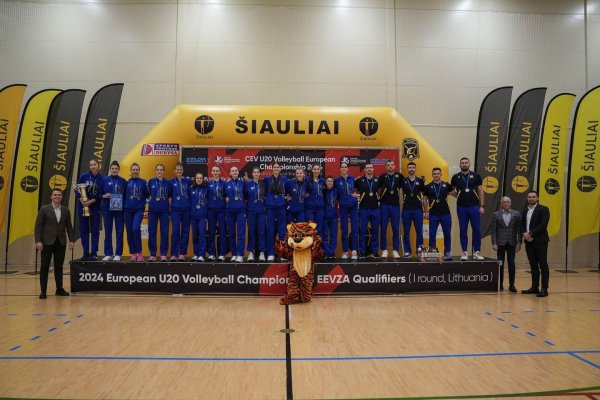 Ковельчанки Поліна Герасимчук та Вероніка Тверда у складі збірної України вибороли “срібло” чемпіонату Європи з волейболу