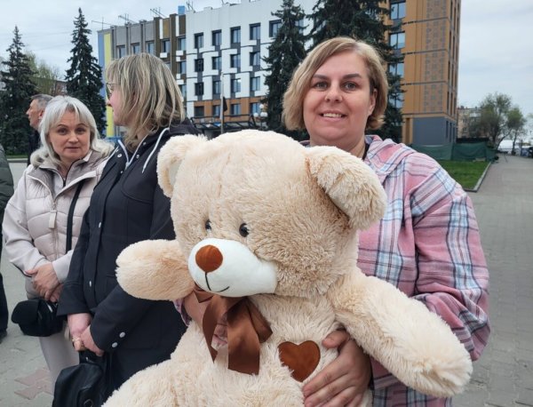 Ковель зустрів з полону військового Максима Муху Ковель зустрів з полону військового Максима Муху