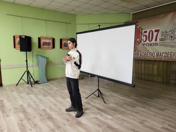 Команда ліцею №10 отримала грант на реалізацію молодіжного проєкту Команда ліцею №10 отримала грант на реалізацію молодіжного проєкту