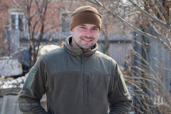 Вдома з Перемогою чекає велика родина: як захисник з Волині влаштовує «веселе життя» оркам