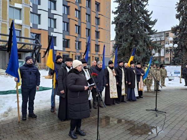 У Ковелі попрощалися з Героєм Ярославом Лукашуком У Ковелі попрощалися з Героєм Ярославом Лукашуком