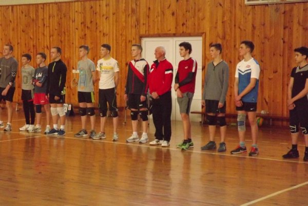 Ковельські волейболісти та шахісти отримали нову форму та інвентар Ковельські волейболісти та шахісти отримали нову форму та інвентар