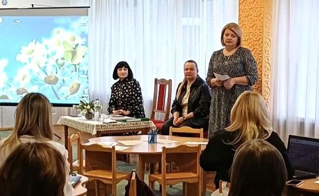 Інноваційний підхід у ЗДО: цифрові ресурси та нейромережі в освітньому процесі