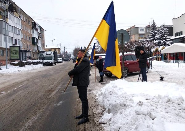 Пам’ятаймо, якою ціною: зупинімося під час хвилини мовчання