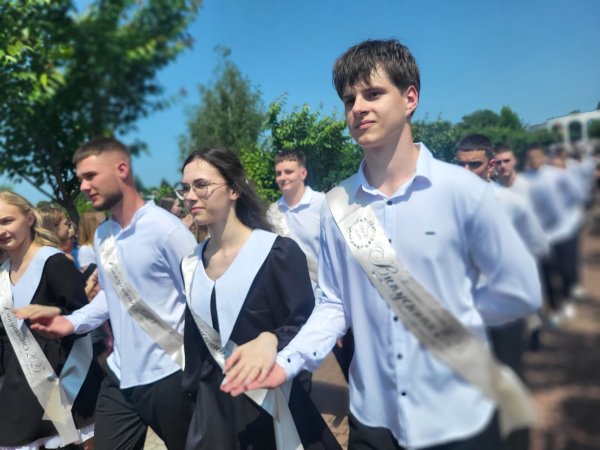 Третій фестиваль шкільного вальсу відбувся у Ковелі Третій фестиваль шкільного вальсу відбувся у Ковелі