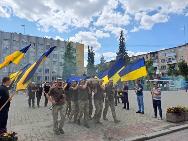 Ковель попрощався з Ігорем Фейдаком — воїном і захисником України