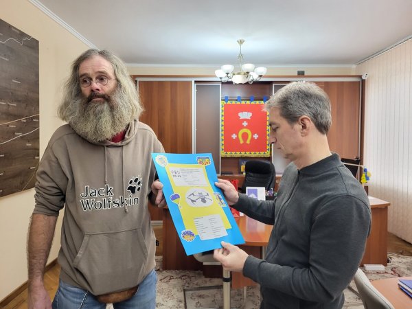 З квадрокоптерами та подарунками: у Ковель приїхав добрий друг нашого міста Міхаель Хааке З квадрокоптерами та подарунками: у Ковель приїхав добрий друг нашого міста Міхаель Хааке