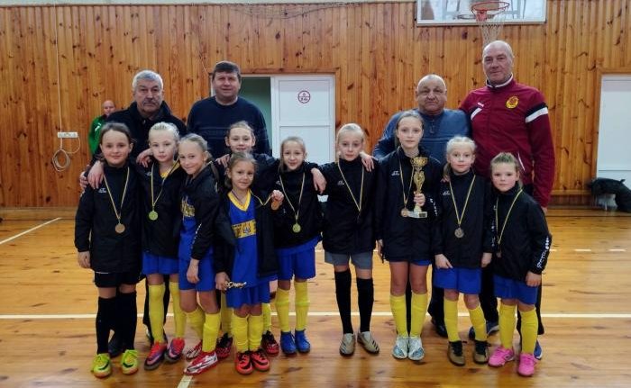 Вихованки ДЮСШ №1 ім. Петра Стуса — срібні призерки чемпіонату Волинської області з футзалу