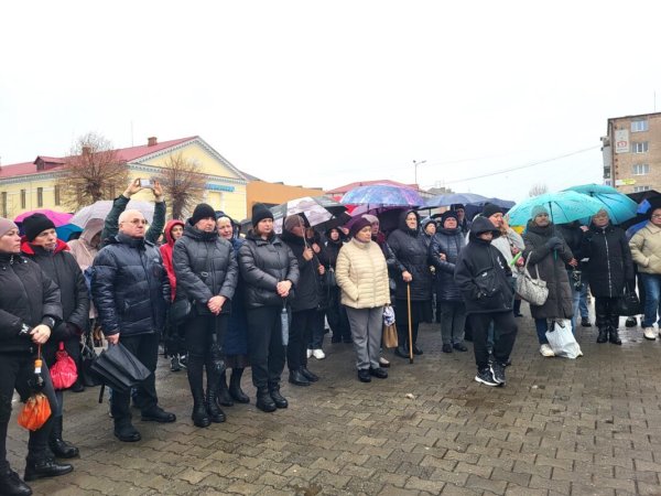 У Ковелі презентували книгу Надії «Ми чекаємо Вас», присвячену полоненим і безвісти зниклим Захисникам громади