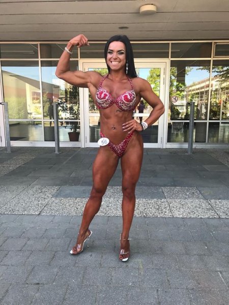 Дівчина з села Дубове (Ковельський район) виступатиме на змаганнях з бодібілдингу в Німеччині