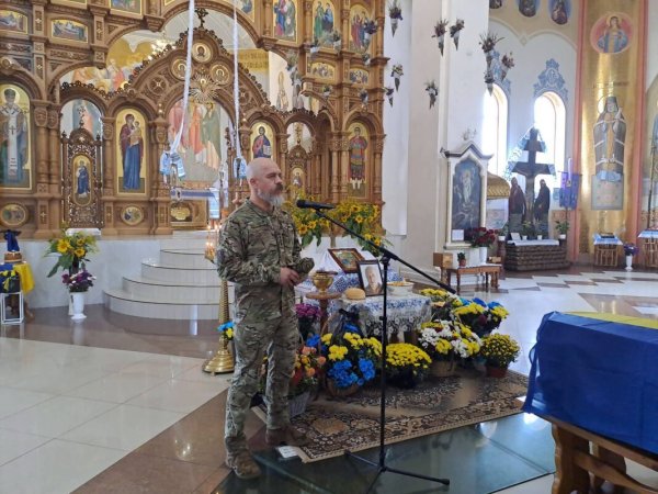 Ковель попрощався з нацгвардійцем Володимиром Якимовичем, який загинув на Донеччині Ковель попрощався з нацгвардійцем Володимиром Якимовичем, який загинув на Донеччині
