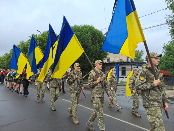 Мав серце і витривалість воїна: у Ковелі провели в останню дорогу Героя Павла Шайтана