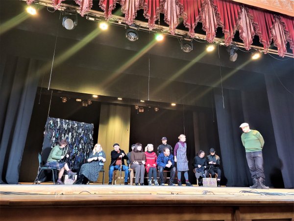 Весна прем’єр: ковельський театр «10 ряд 10 місце» підготував для ковельчан ще одну сучасну постановку