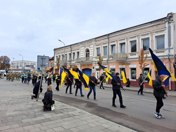 Ковель прощається з трьома Героями — Олександром Гнатюком, Ігорем Карпуком та Романом Йовиком