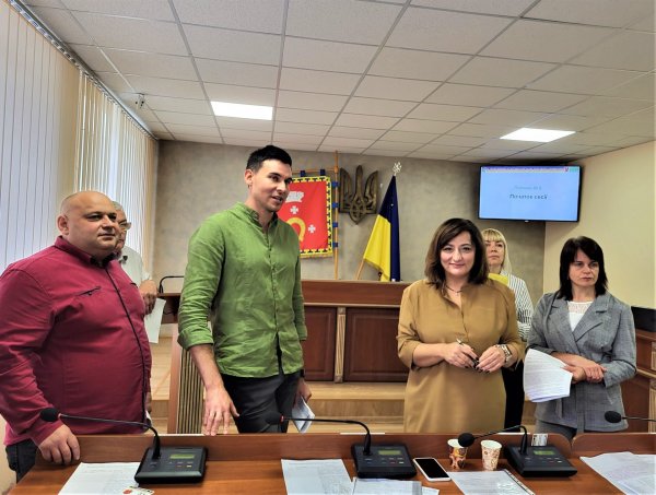 На сесії міської ради виділили понад 11 мільйонів гривень на підтримку ЗСУ. Загалом ухвалено понад 90 рішень На сесії міської ради виділили понад 11 мільйонів гривень на підтримку ЗСУ. Загалом ухвалено понад 90 рішень