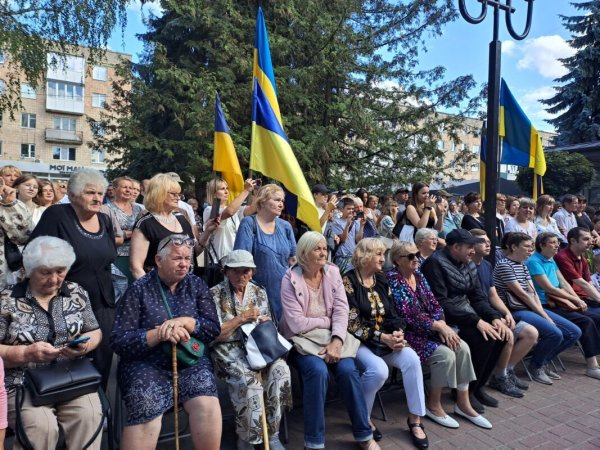 У Ковелі відзначили День Незалежності: нагородили ветеранів, волонтерів і мешканців громади У Ковелі відзначили День Незалежності: нагородили ветеранів, волонтерів і мешканців громади