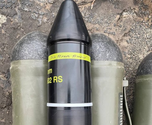 Театр-студія “10 ряд 10 місце” запрошує у свою родину