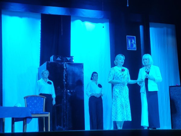 «Готель між двох світів»: нова прем’єра ковельського театру «10 ряд 10 місце»