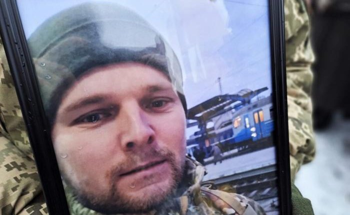 У Ружині попрощалися з полеглим Захисником Ігорем Тимоніком