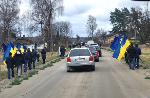 Його серце зупинилось: наша громада віддала останню шану Герою Михайлу Рудню Його серце зупинилось: наша громада віддала останню шану Герою Михайлу Рудню
