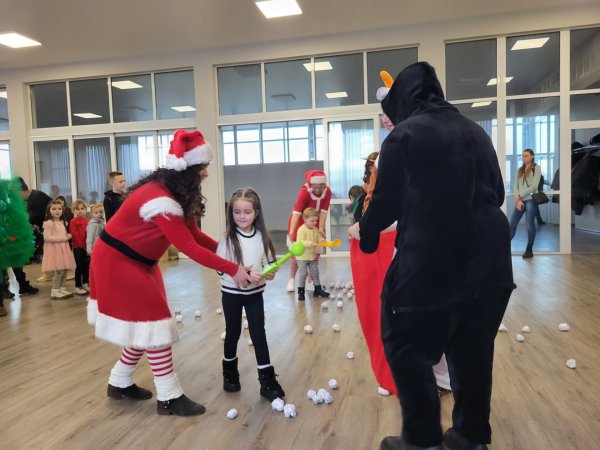 Об’єднані добром: благодійники з різних країн здійснили мрії дітей загиблих Героїв Об’єднані добром: благодійники з різних країн здійснили мрії дітей загиблих Героїв