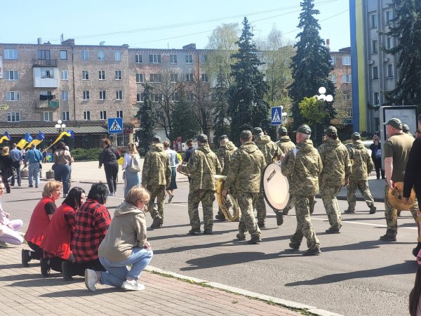 Ковельчани провели в останню земну дорогу полеглого Героя Сергія Селіванова