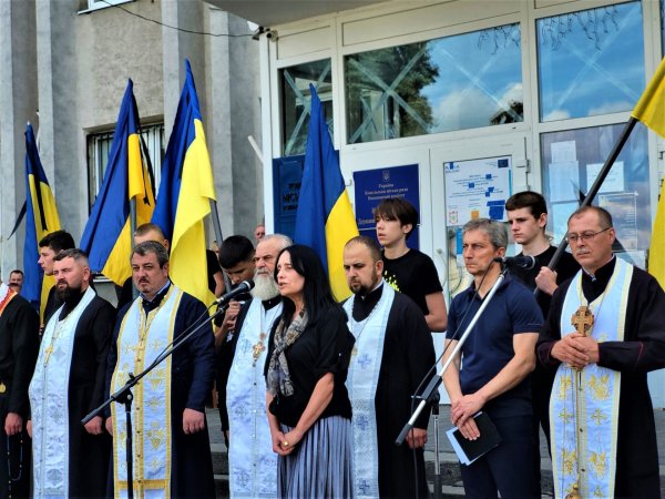 Ковельчани віддали останню шану Герою Юрію Корецькому Ковельчани віддали останню шану Герою Юрію Корецькому