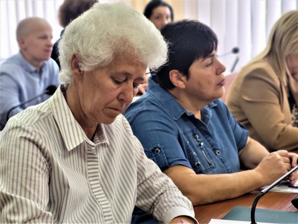 На сесії міської ради виділили понад 11 мільйонів гривень на підтримку ЗСУ. Загалом ухвалено понад 90 рішень На сесії міської ради виділили понад 11 мільйонів гривень на підтримку ЗСУ. Загалом ухвалено понад 90 рішень