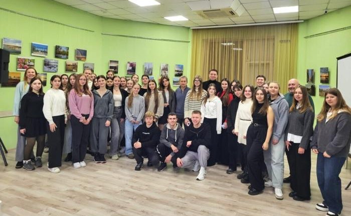 Ігор Чайка зустрівся з молоддю та закликав їх активно долучатися до розвитку громади