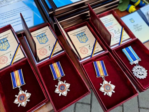 День Державності України: у Ковелі вшанували Героїв і вручили державні та міські нагороди