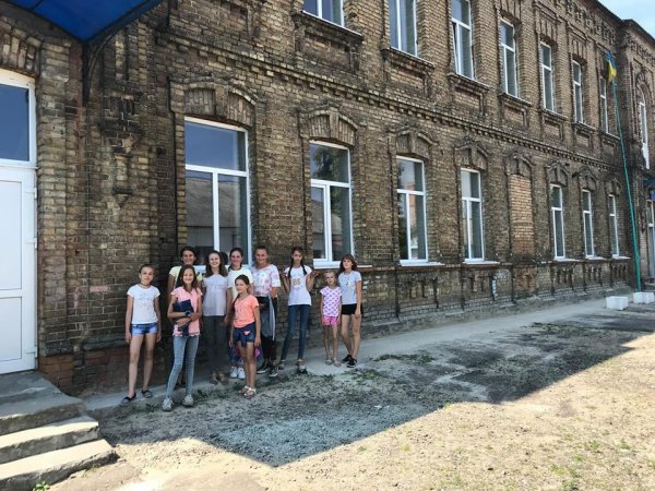 Школярі літнього табору "Юннат" шукали у Ковелі об'єкти, історія яких нараховує понад 100 років