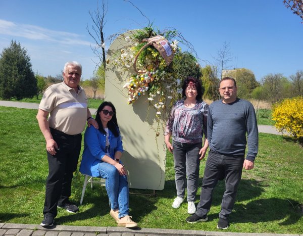 У Ковелі в парку Шевченка встановили Великодні композиції. Фото
